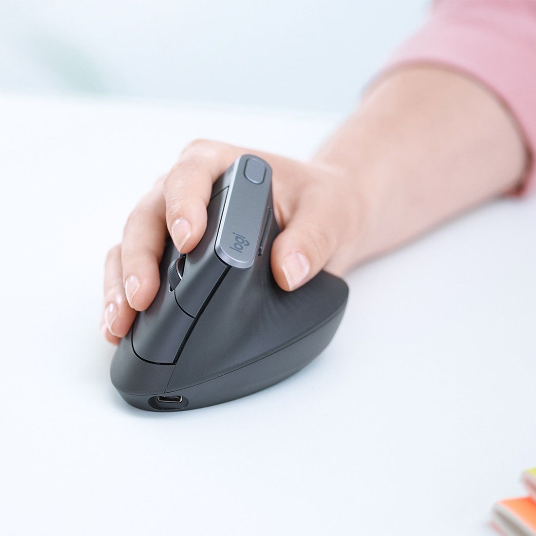 Logitech - MX VERTICAL